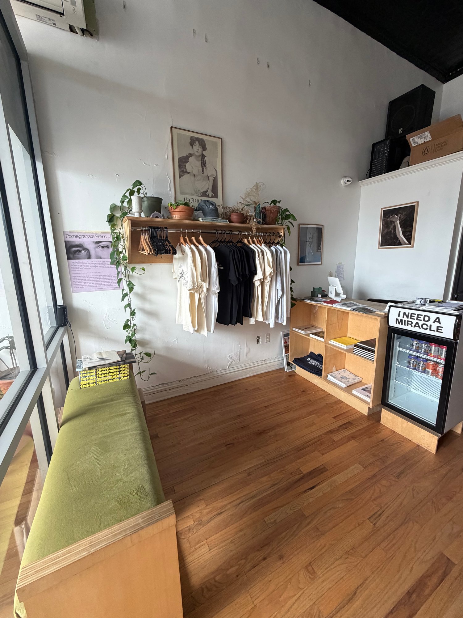 3500825