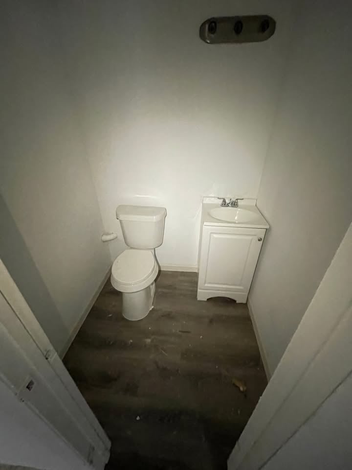 3583665