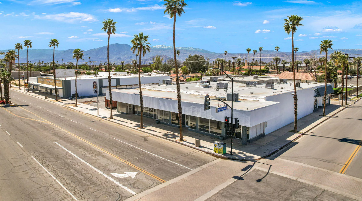 45073 Oasis St, Indio, CA 92201
