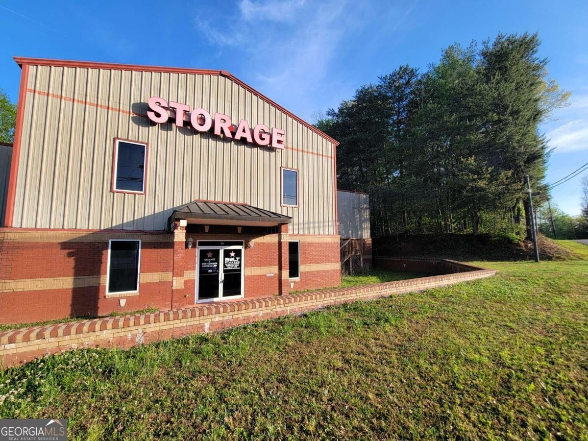 167 Hefner St, Ellijay, GA 30540