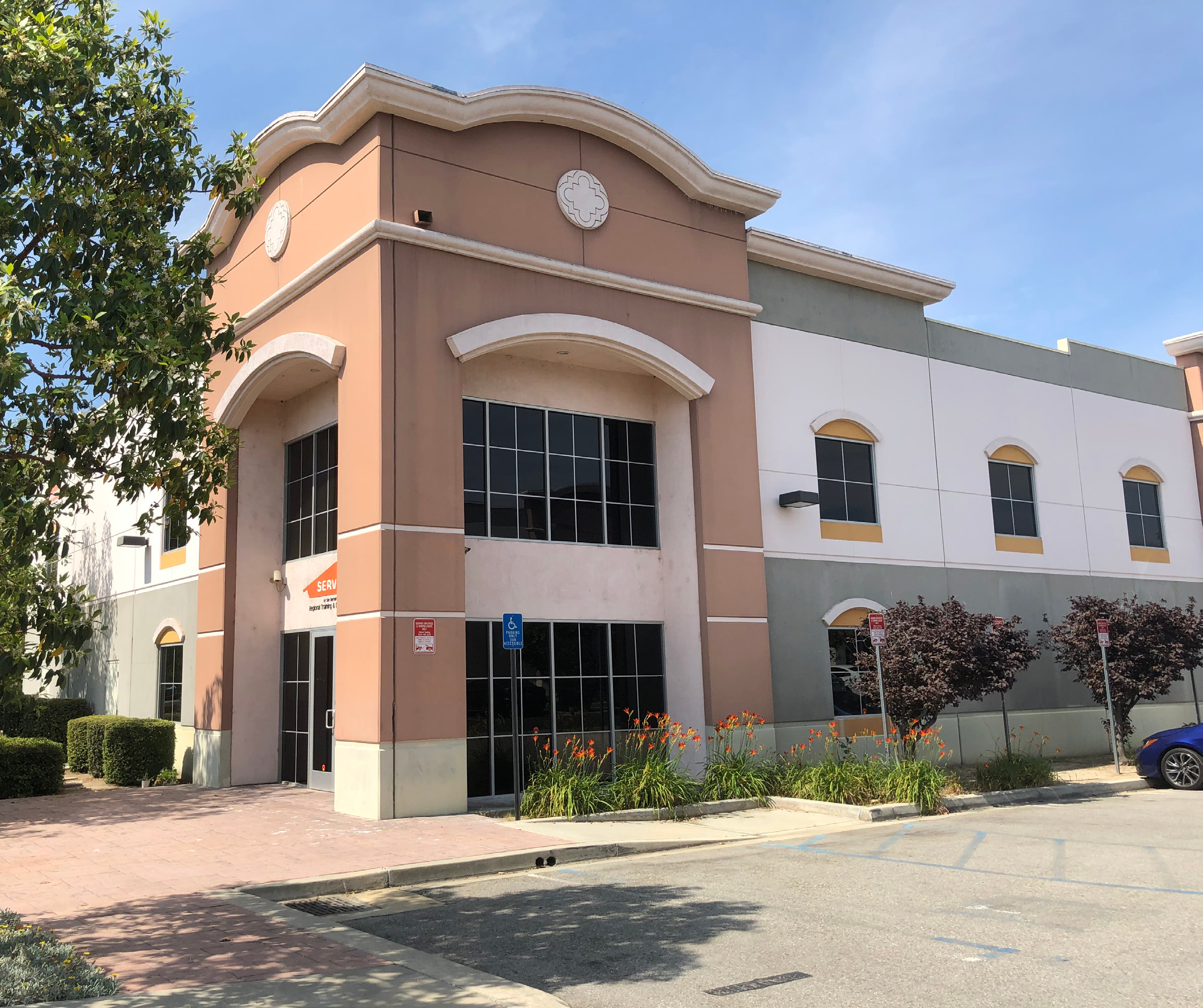 9070 Rancho Park Ct, Rancho Cucamonga, CA 91730