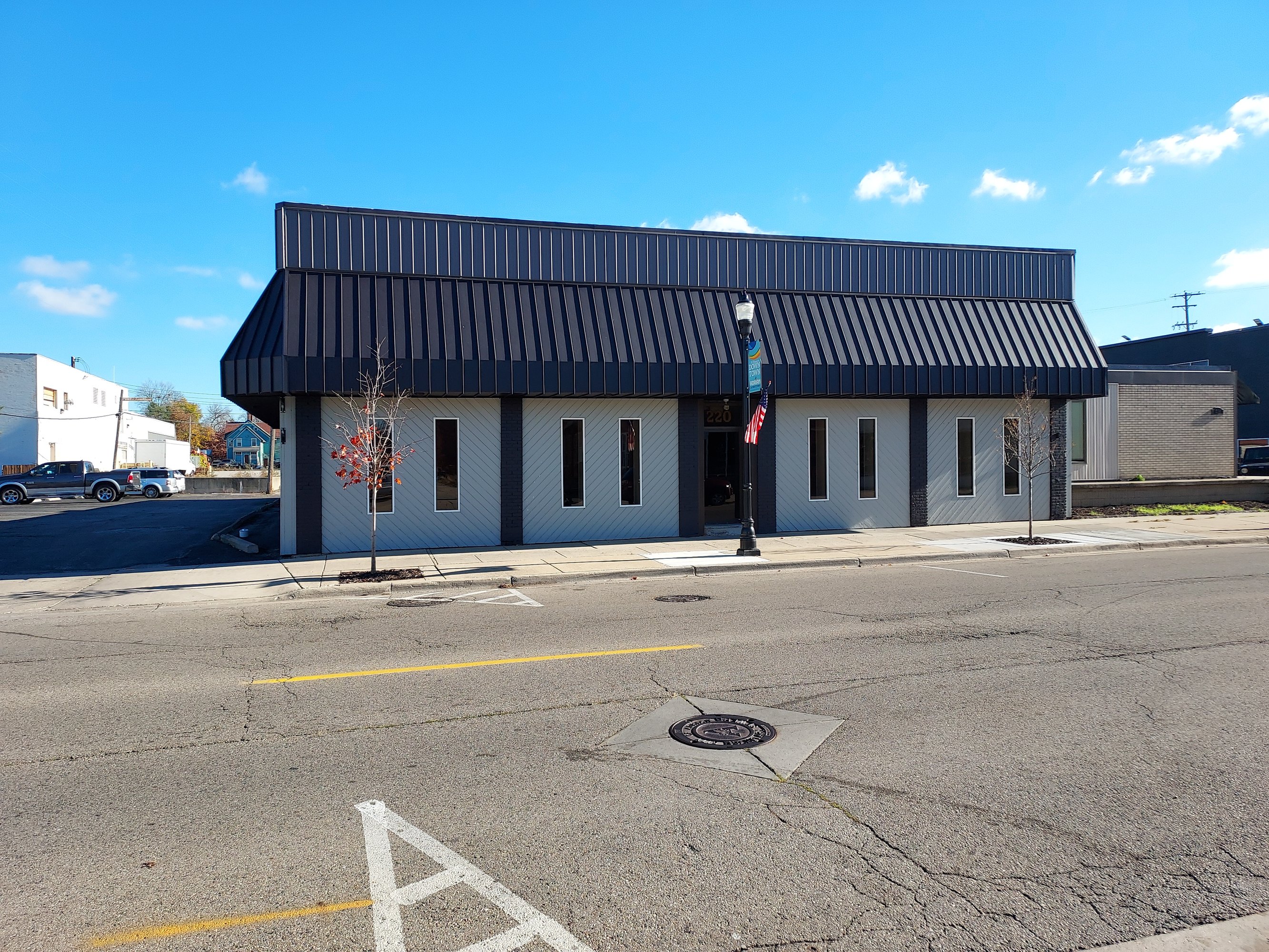220 N Main St, Adrian, MI 49221