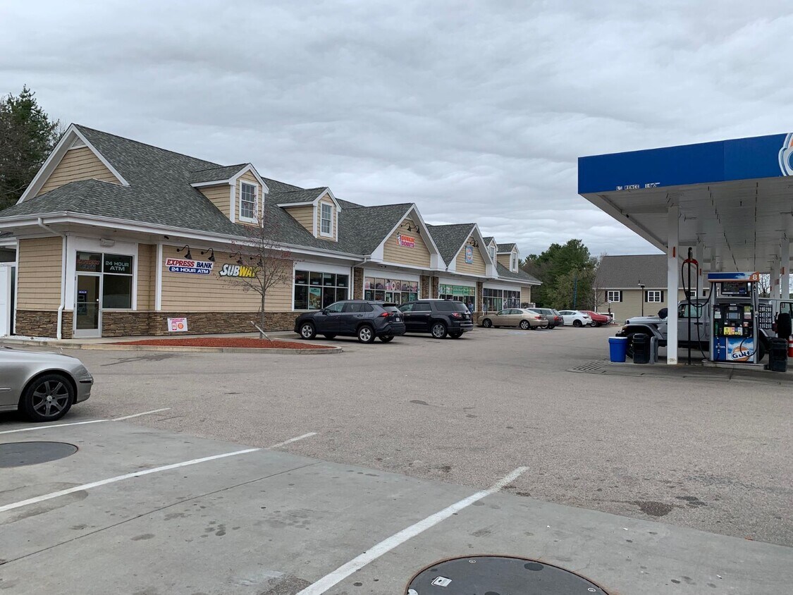 242 Dedham St, Norfolk, MA 02056