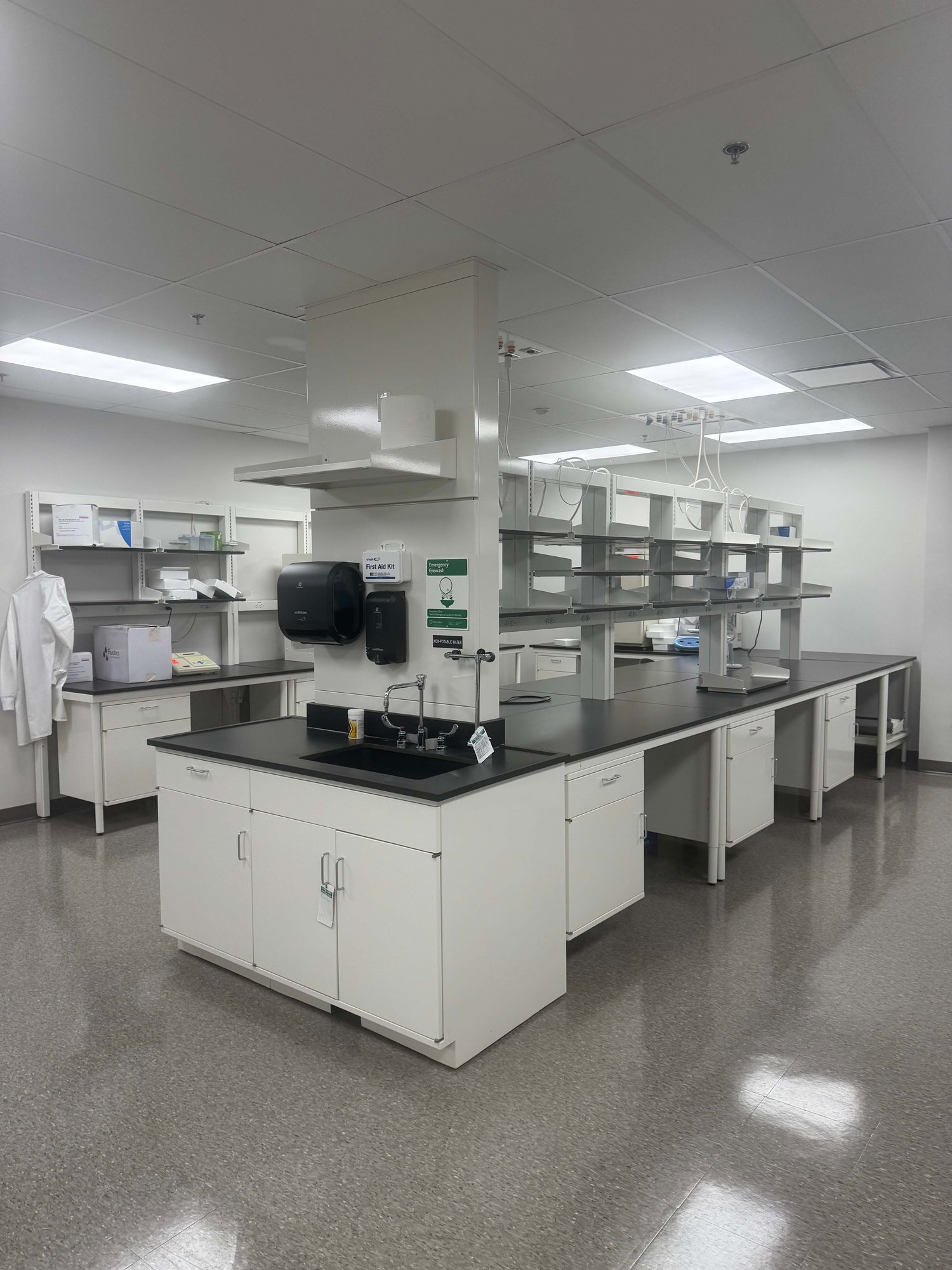 200 Staples Dr, Framingham, MA 01702