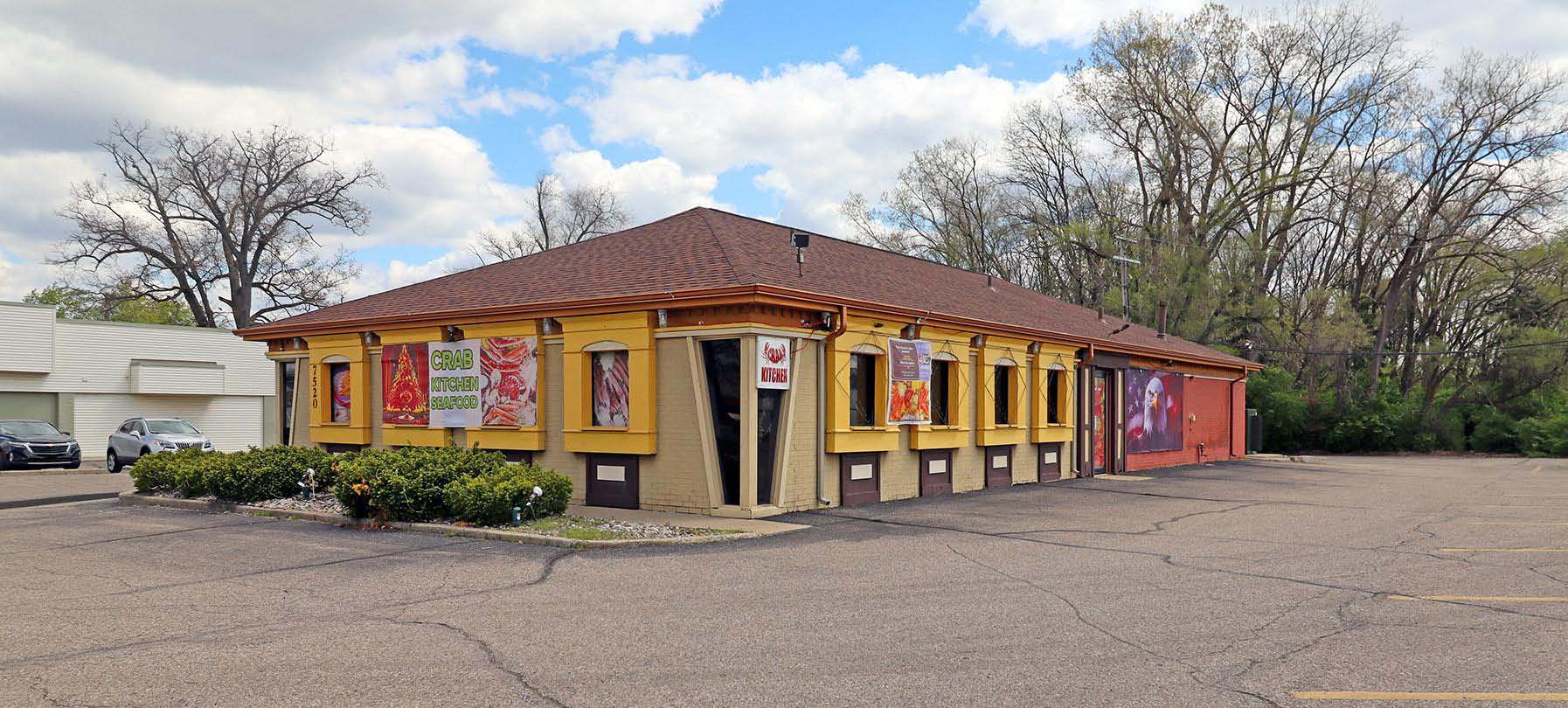 7520 N Wayne Rd, Westland, MI 48185