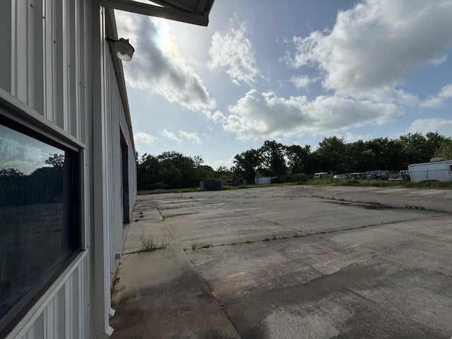 1417 S Velasco St, Angleton, TX 77515