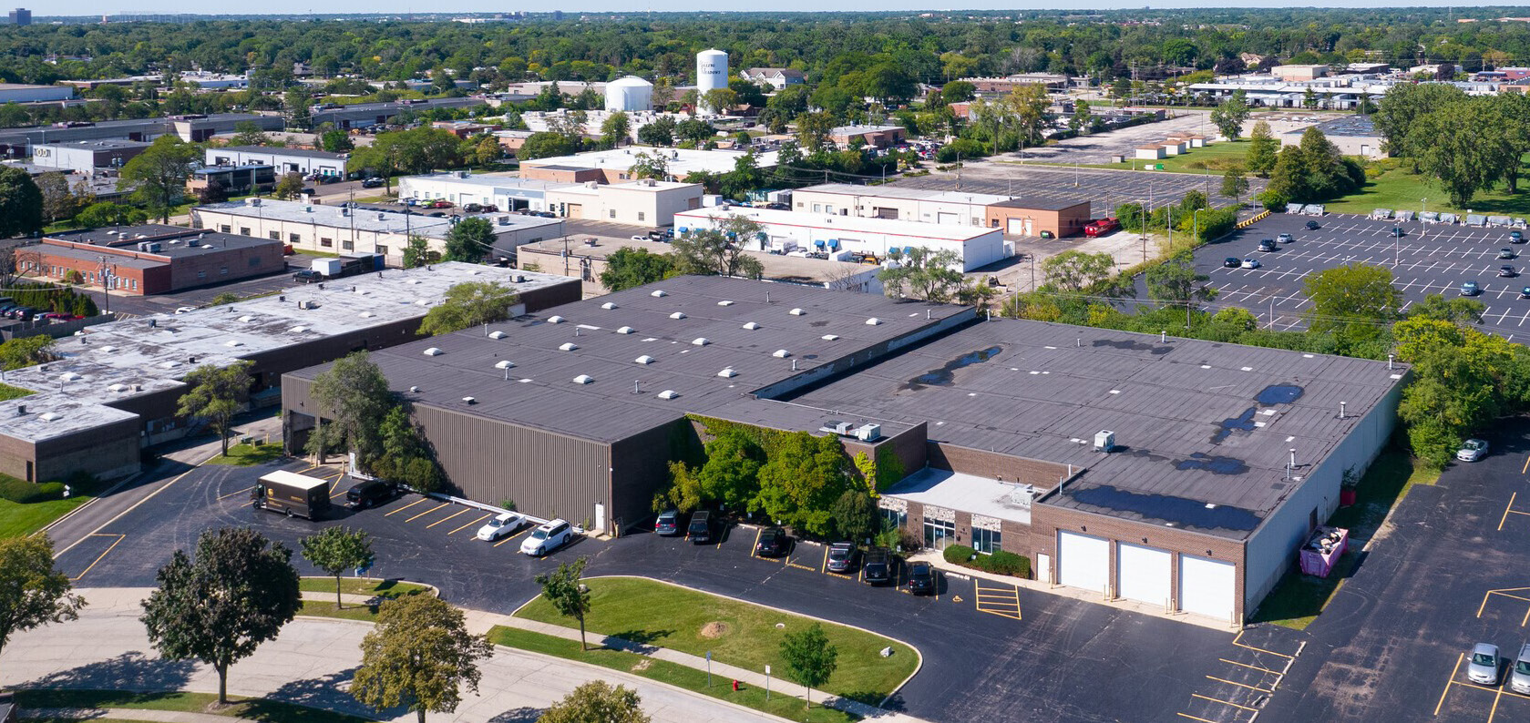 1125 Carnegie St, Rolling Meadows, IL 60008