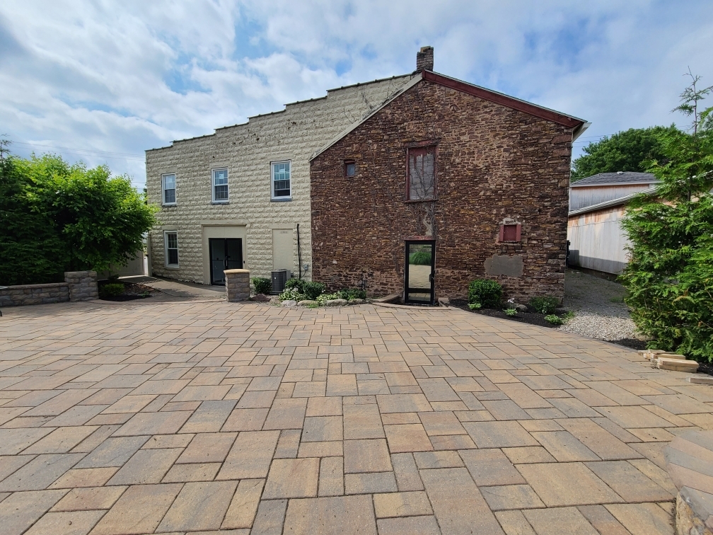 40 Clinton St, Brockport, NY 14420