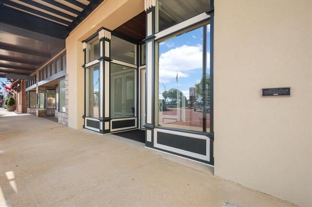 107 East Main St, Henderson, TX 75652