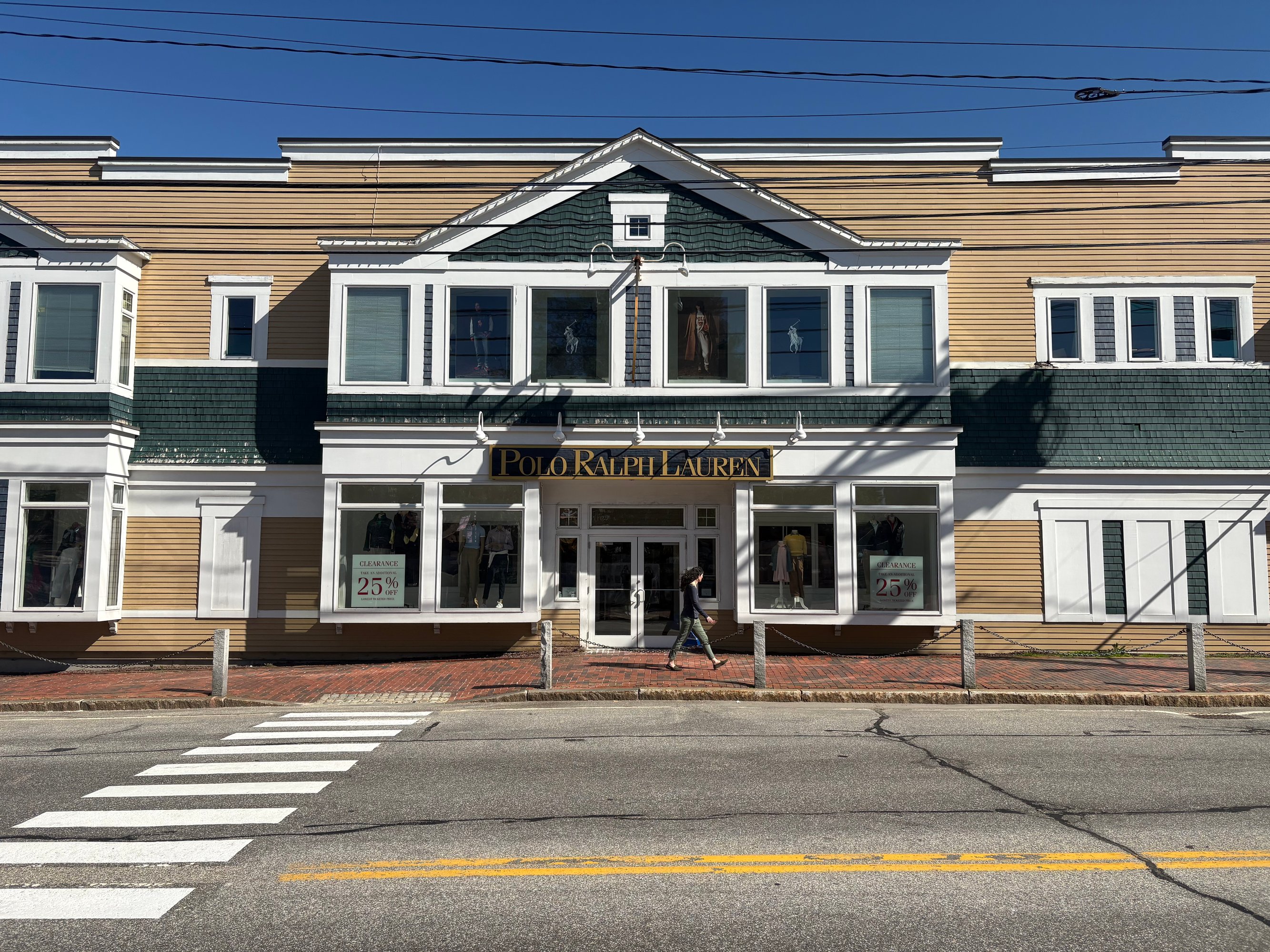 76 Main St, Freeport, ME 04032