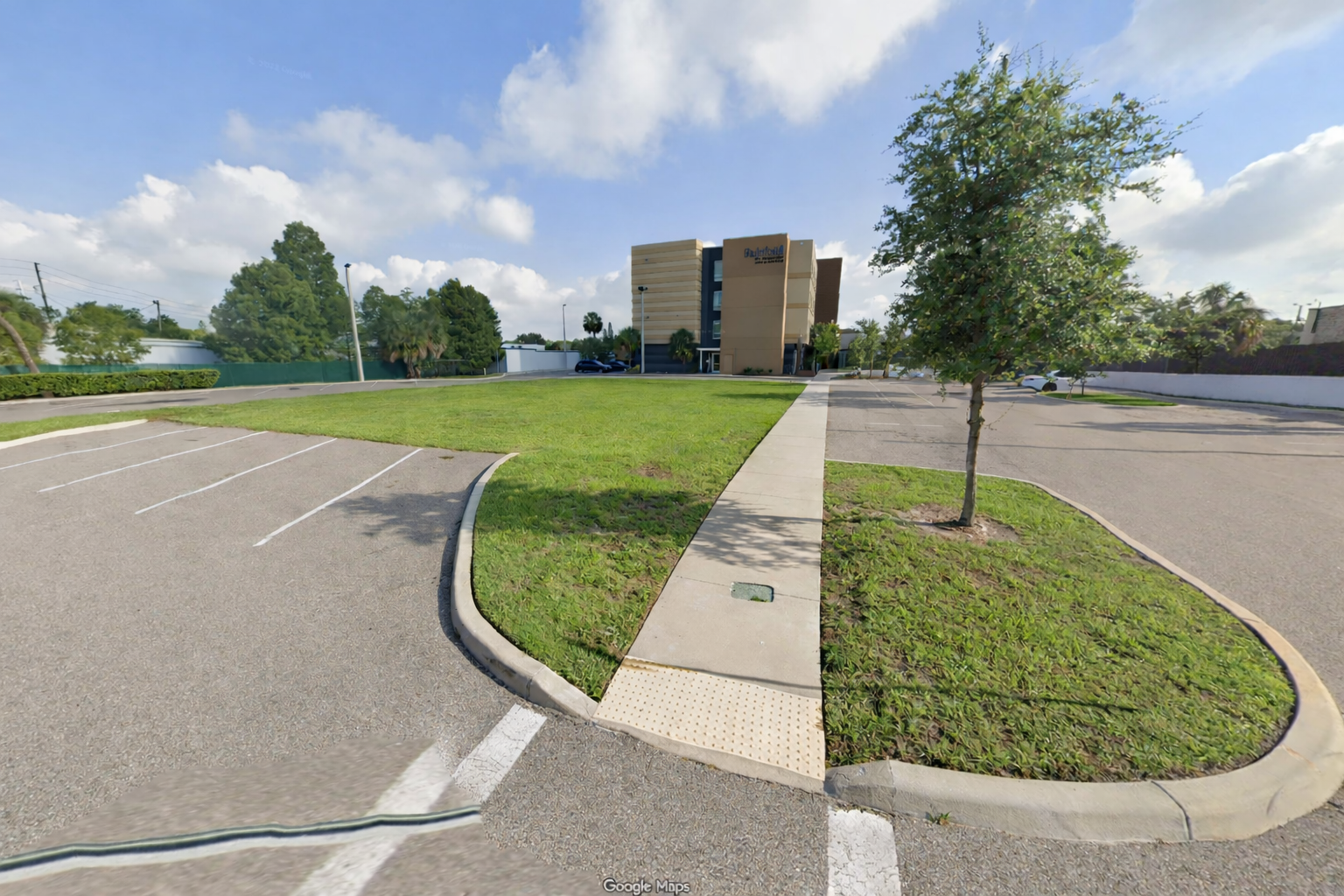 2575 54Th Ave N, St Petersburg, FL 33714