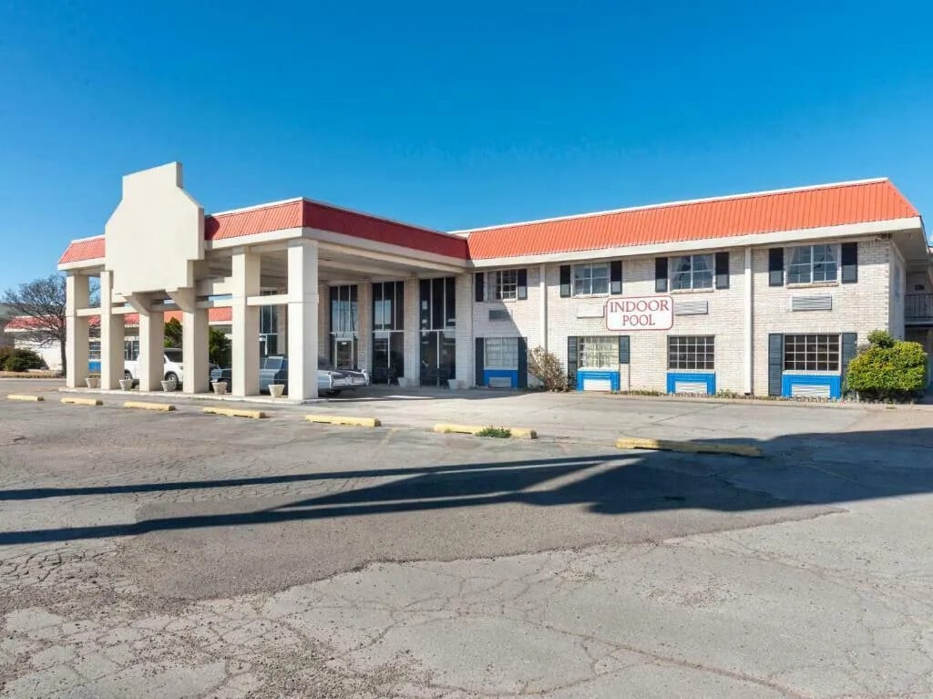 2915 East Interstate 40, Amarillo, TX 79104