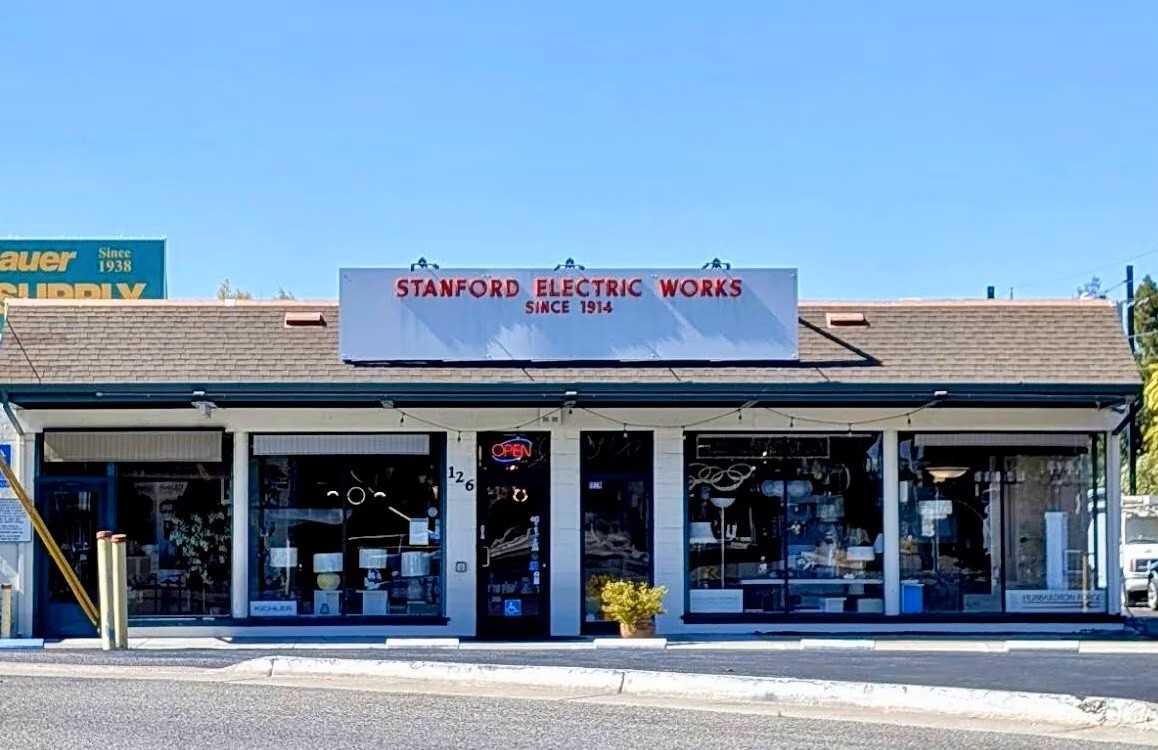 126 San Antonio Cir, Mountain View, CA 94040
