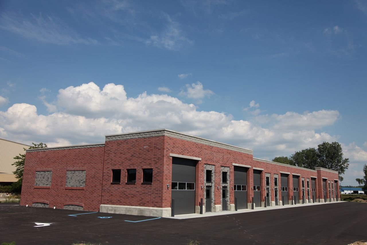 6588 Center Industrial Dr, Jenison, MI 49428