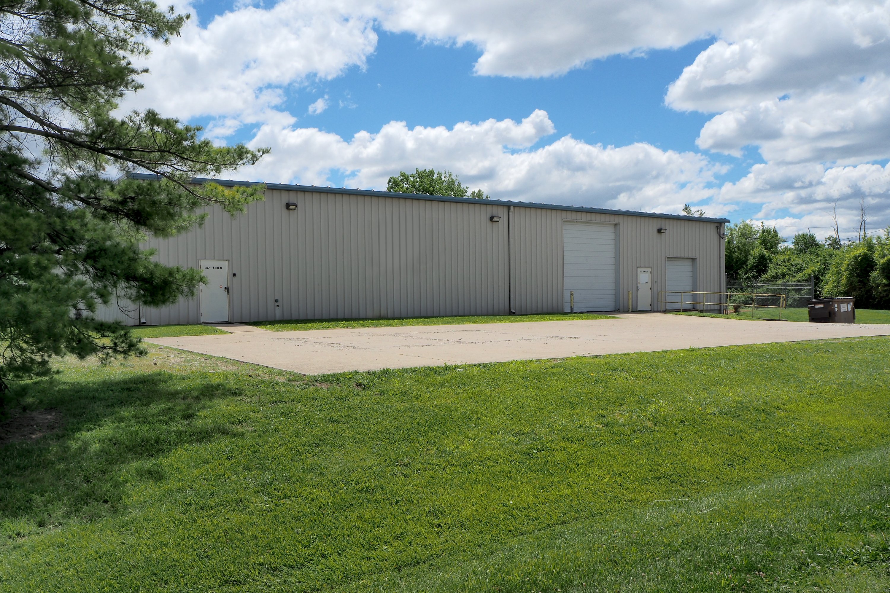 36 Standen Dr, Hamilton, OH 45015