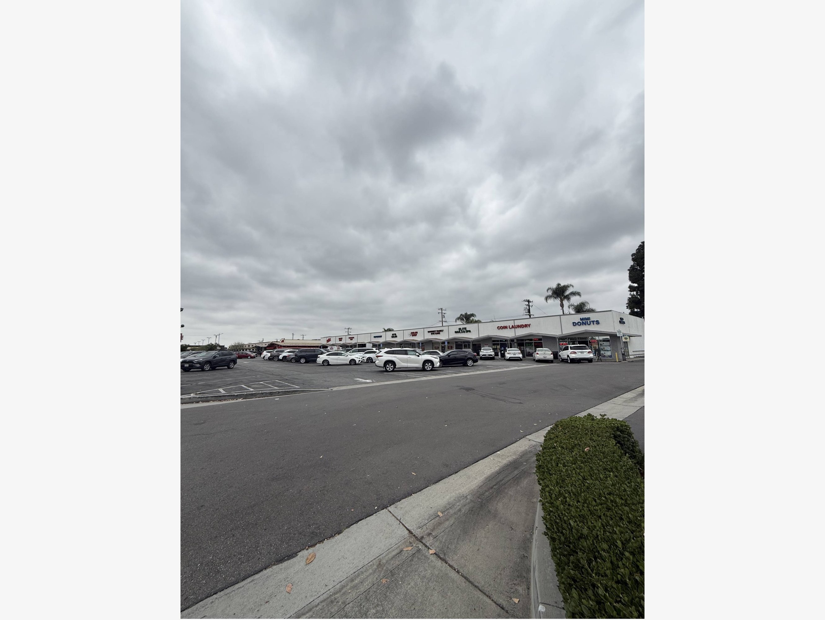 10303 Lakewood Blvd, Downey, CA 90241