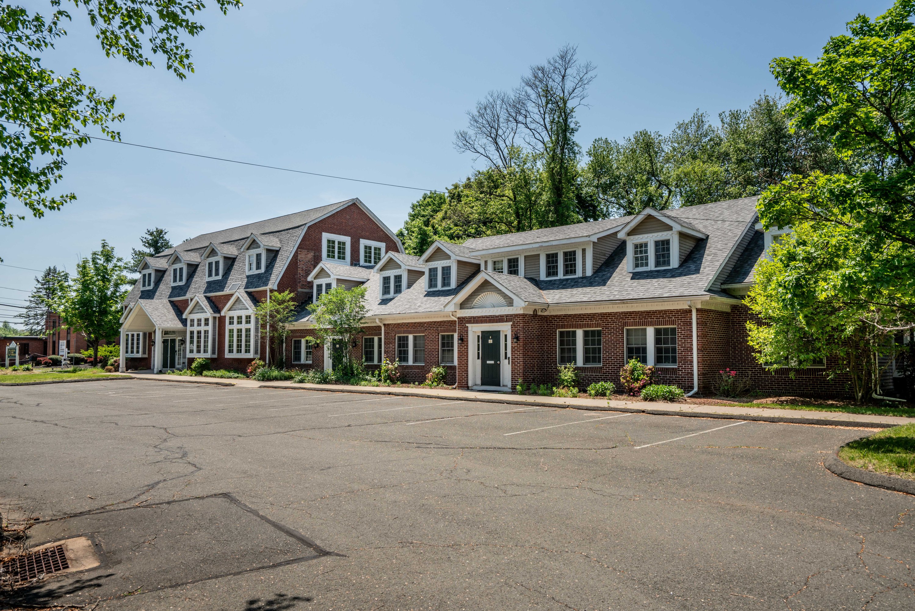 1170 Ellington Rd, South Windsor, CT 06074