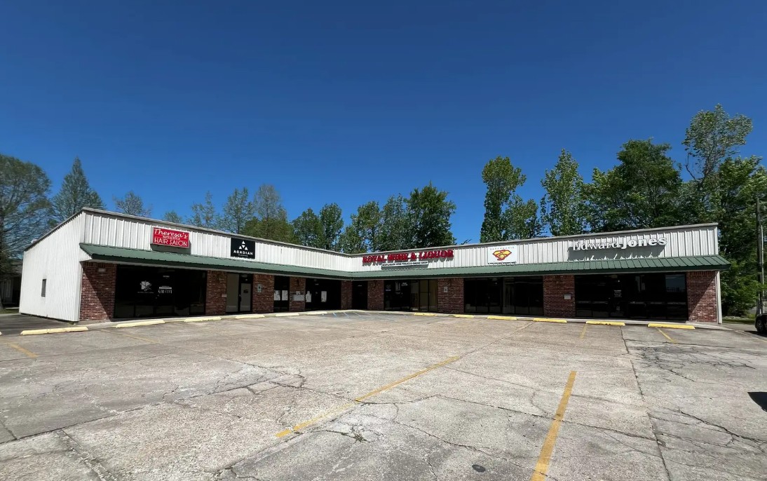 17301 Jefferson Hwy, Baton Rouge, LA 70817