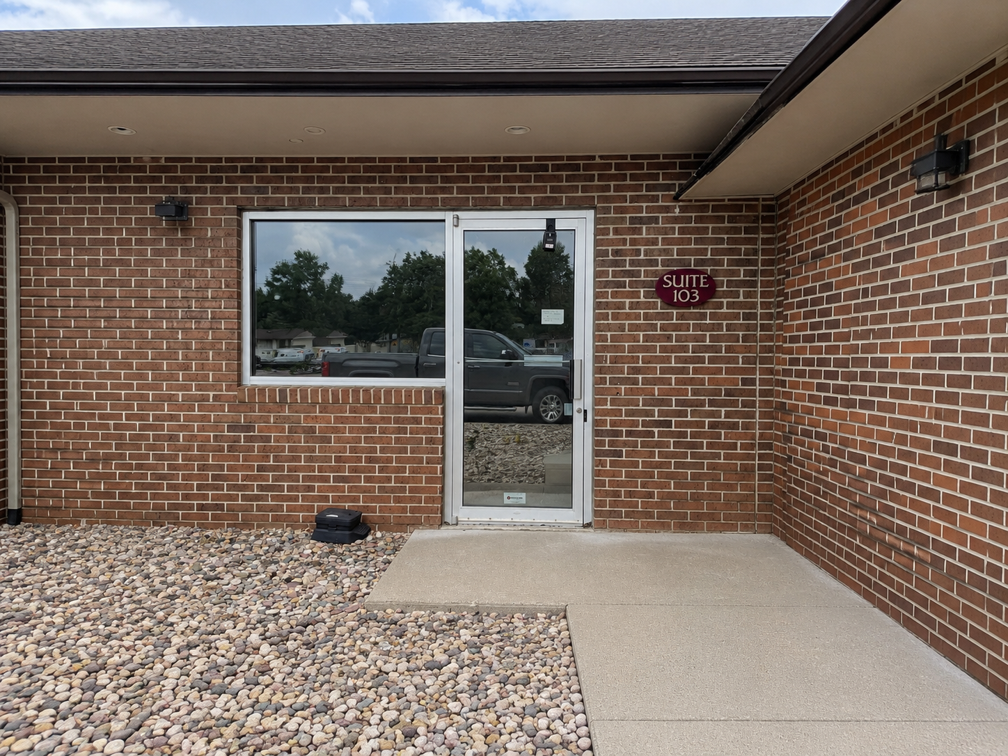 400 S Sycamore Ave, Sioux Falls, SD 57110