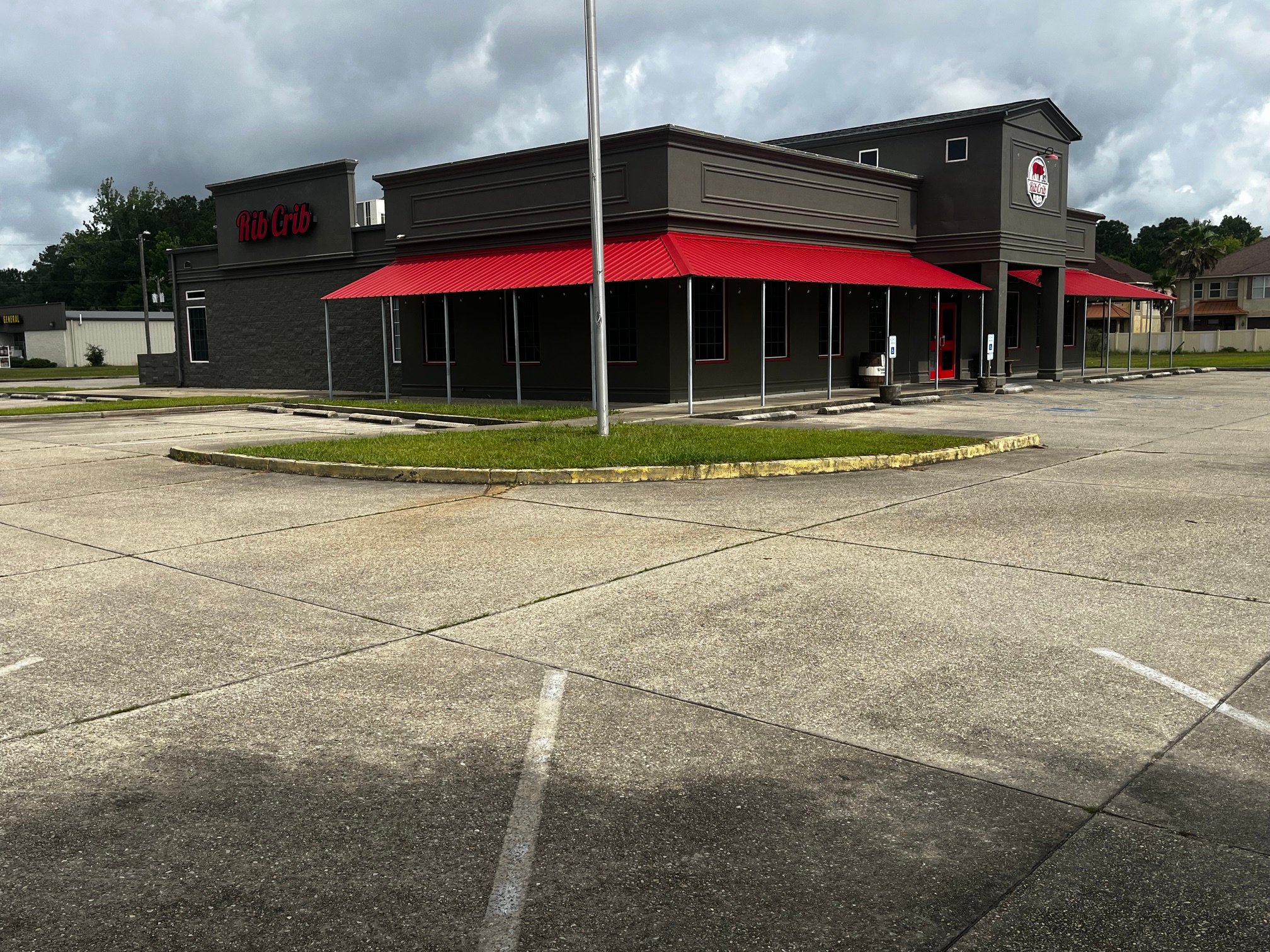 4505 Bienville Blvd, Ocean Springs, MS 39564