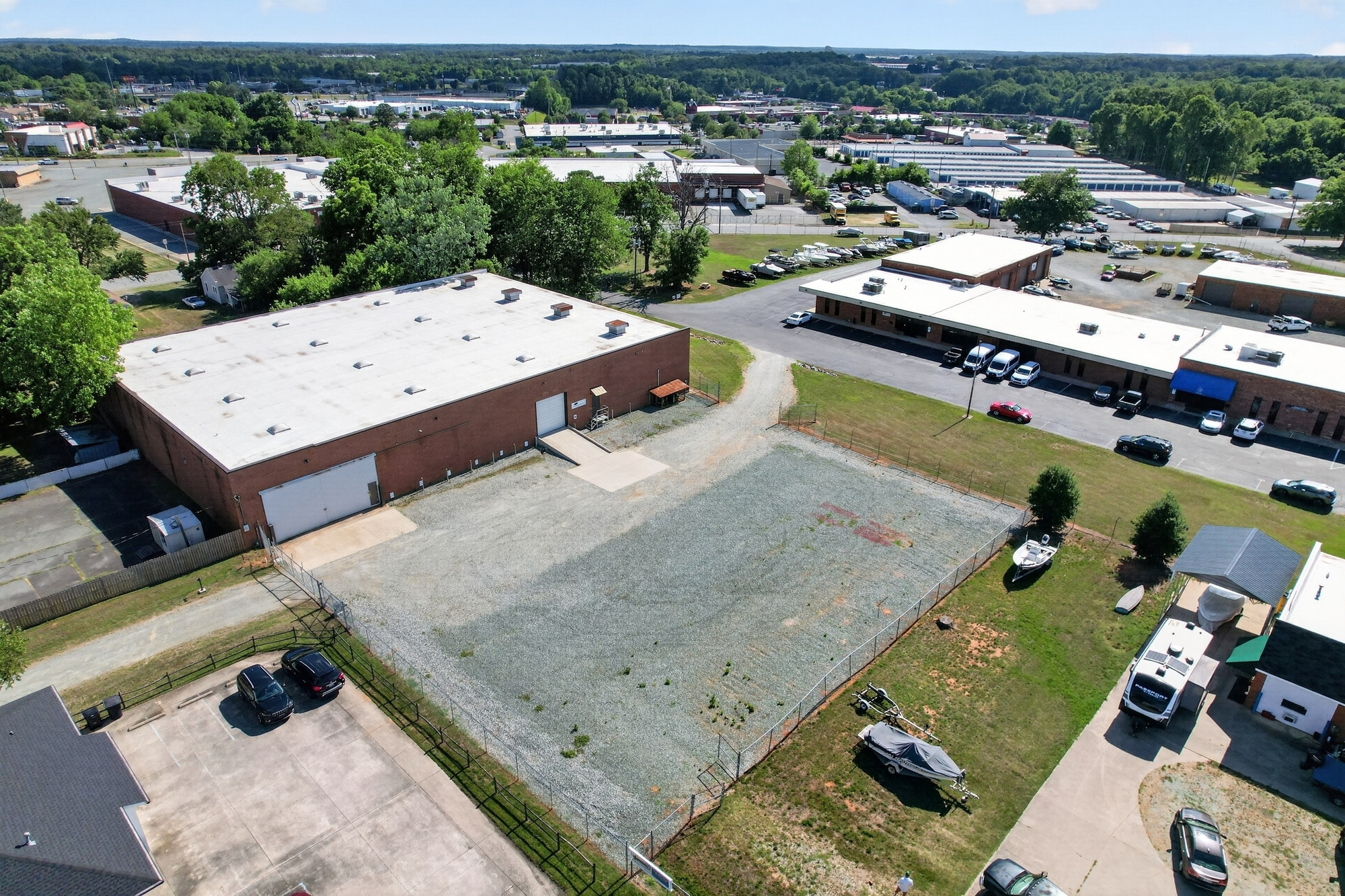 2105 Maple Ave, Burlington, NC 27215