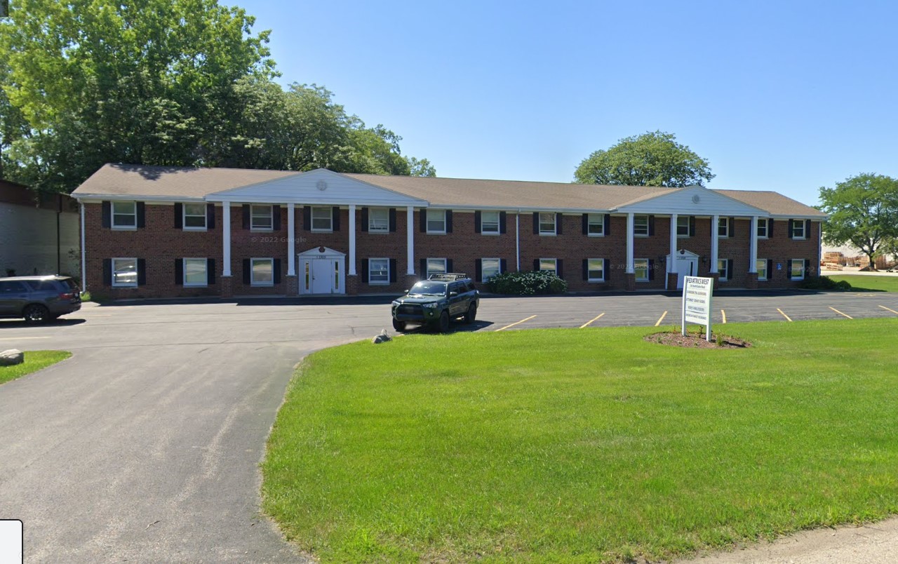 1305 North Barker Rd, Brookfield, WI 53045