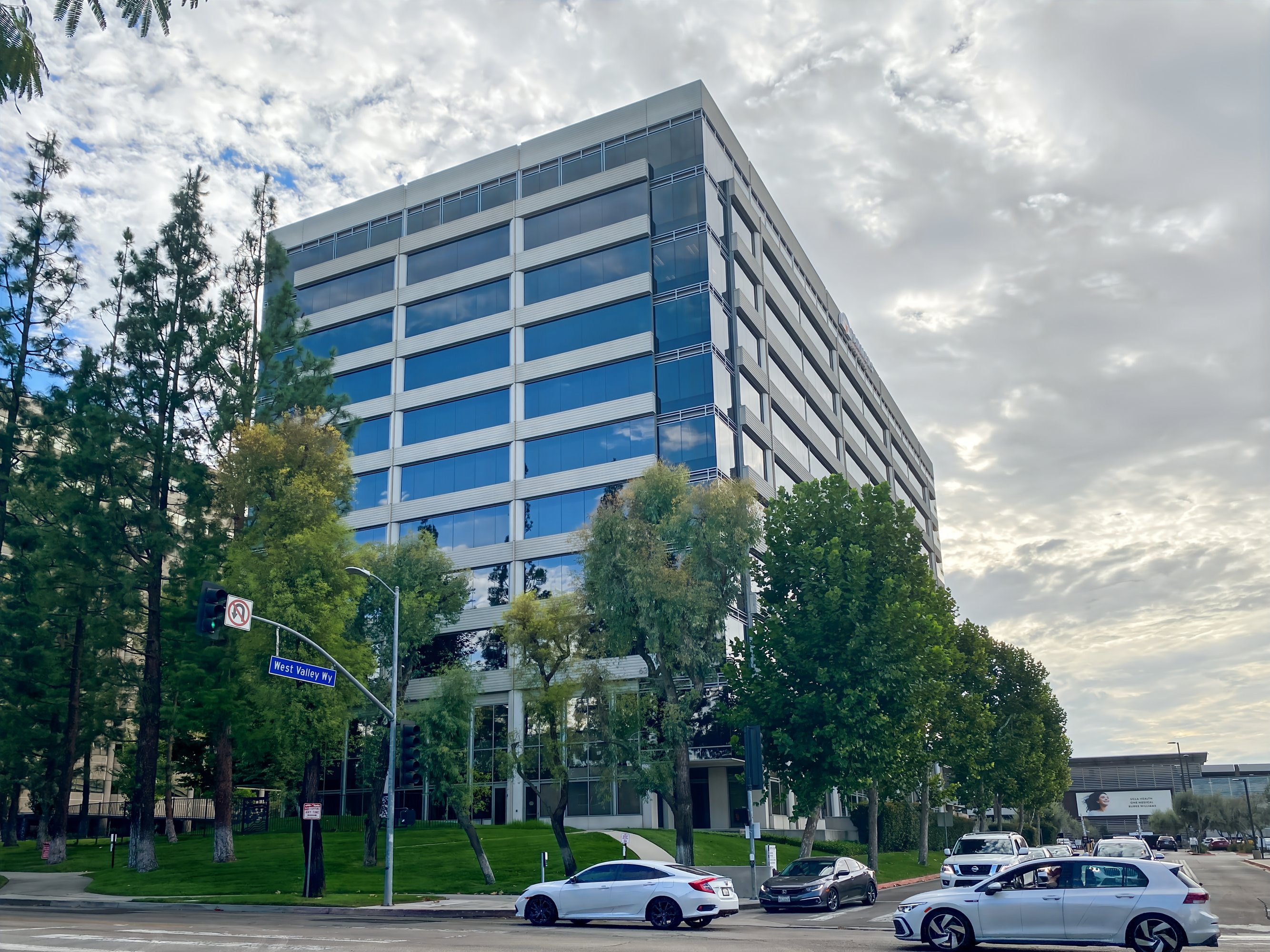 3614892