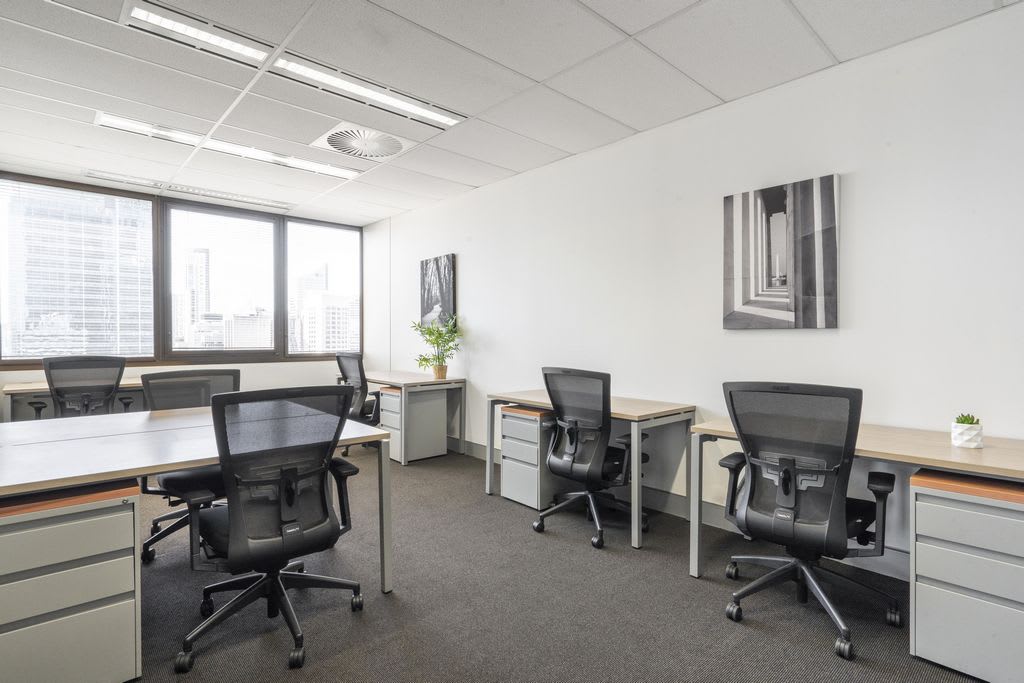 3618298