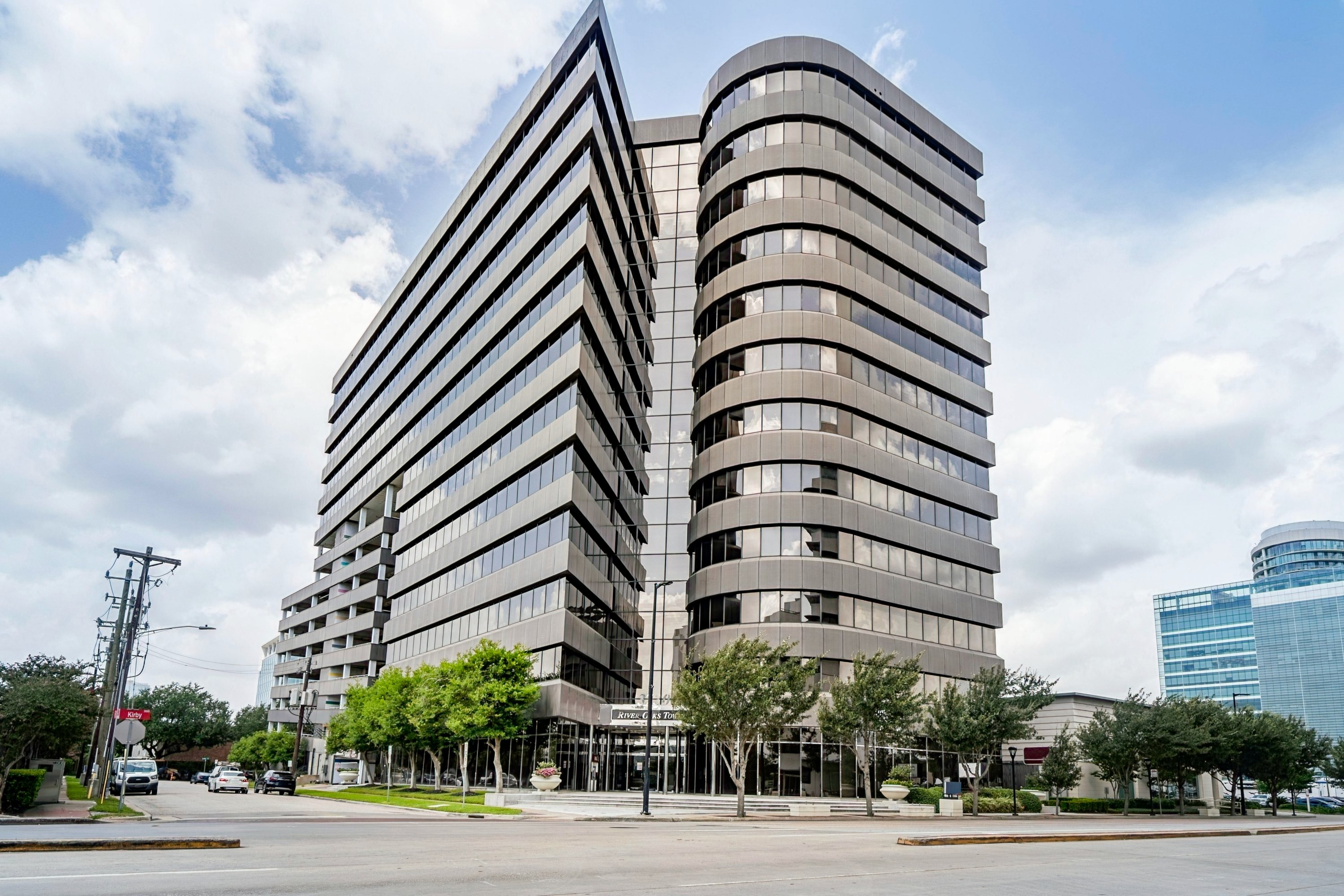 3702073