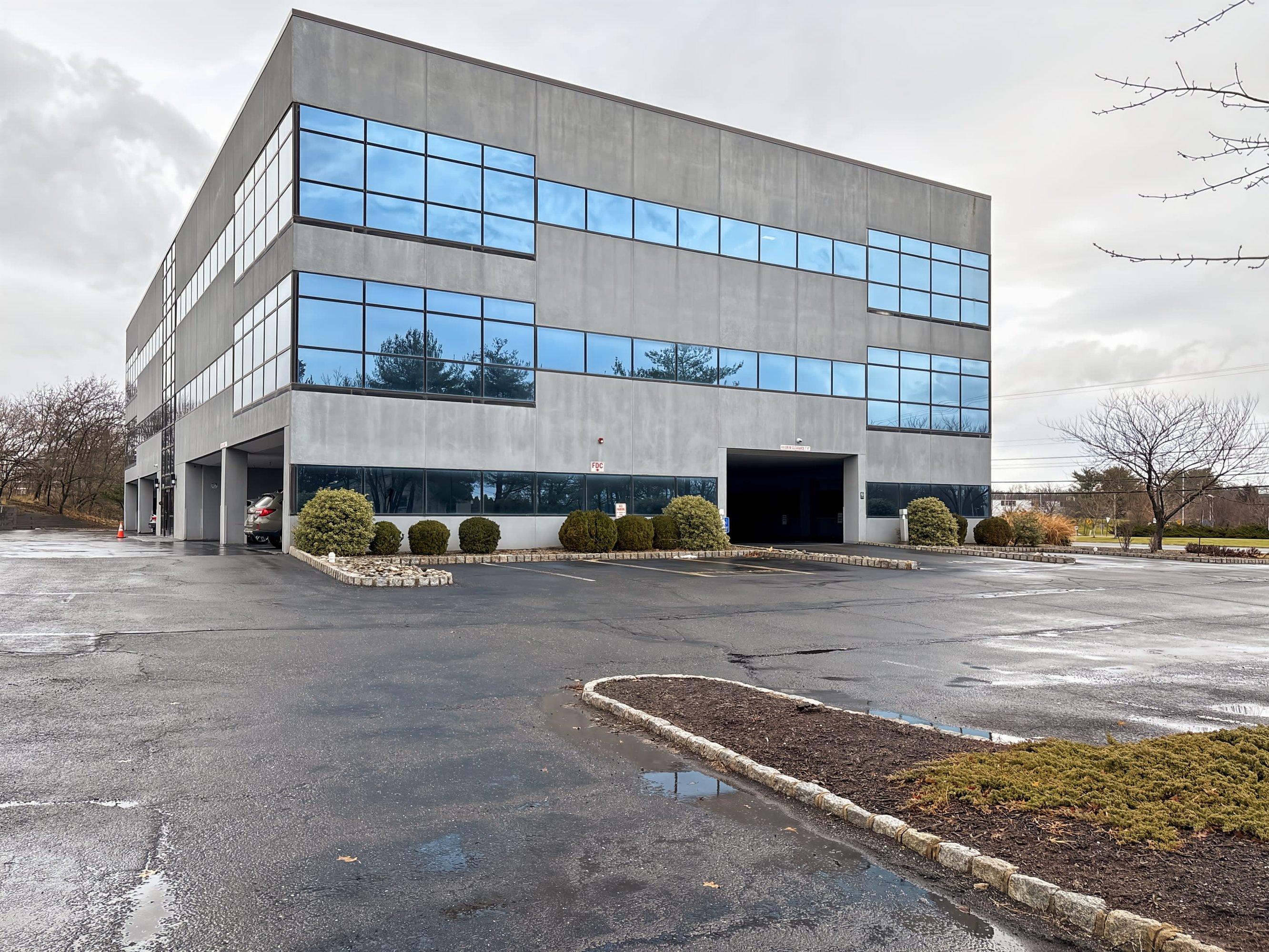 3736924