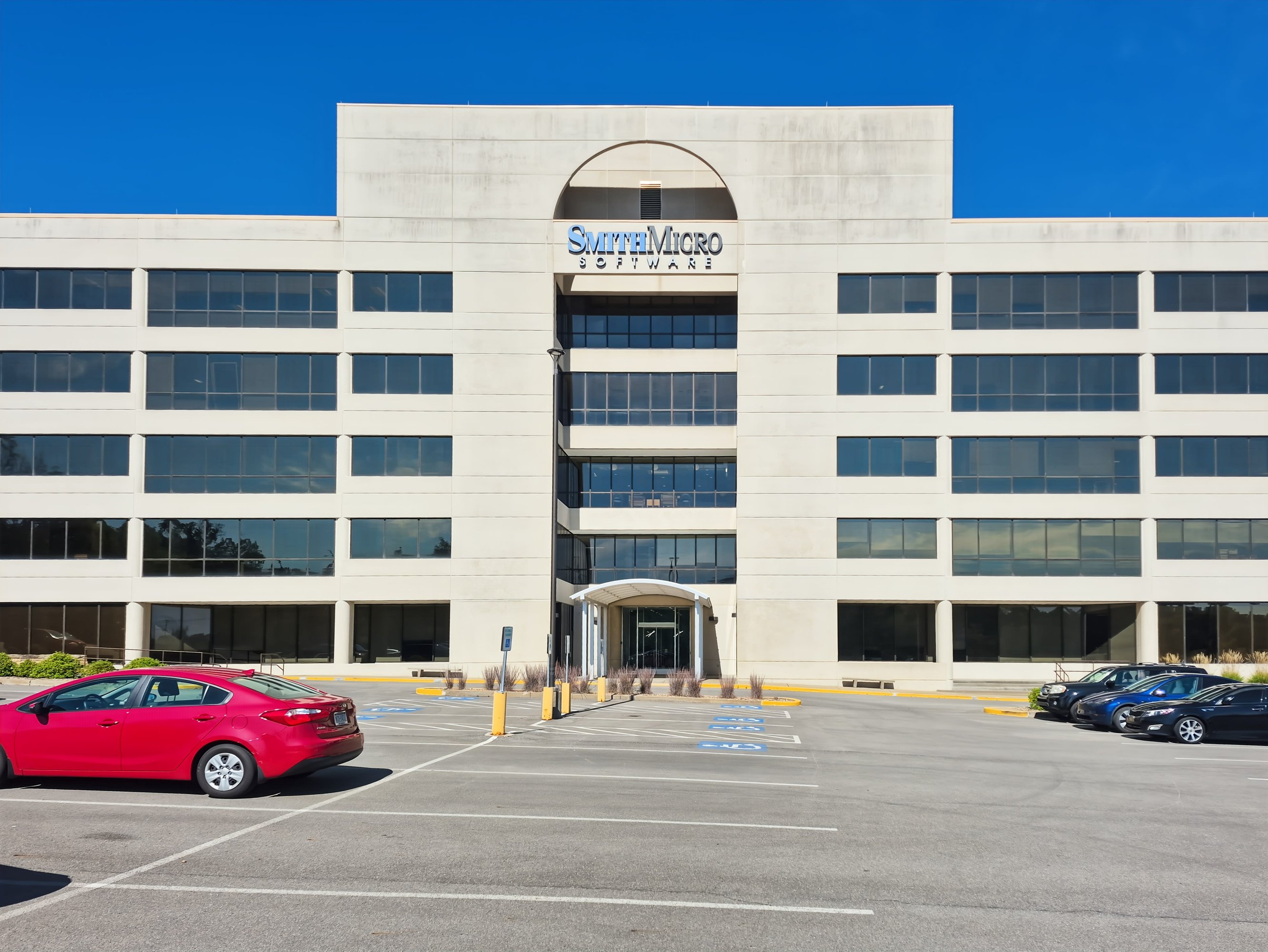 3740123