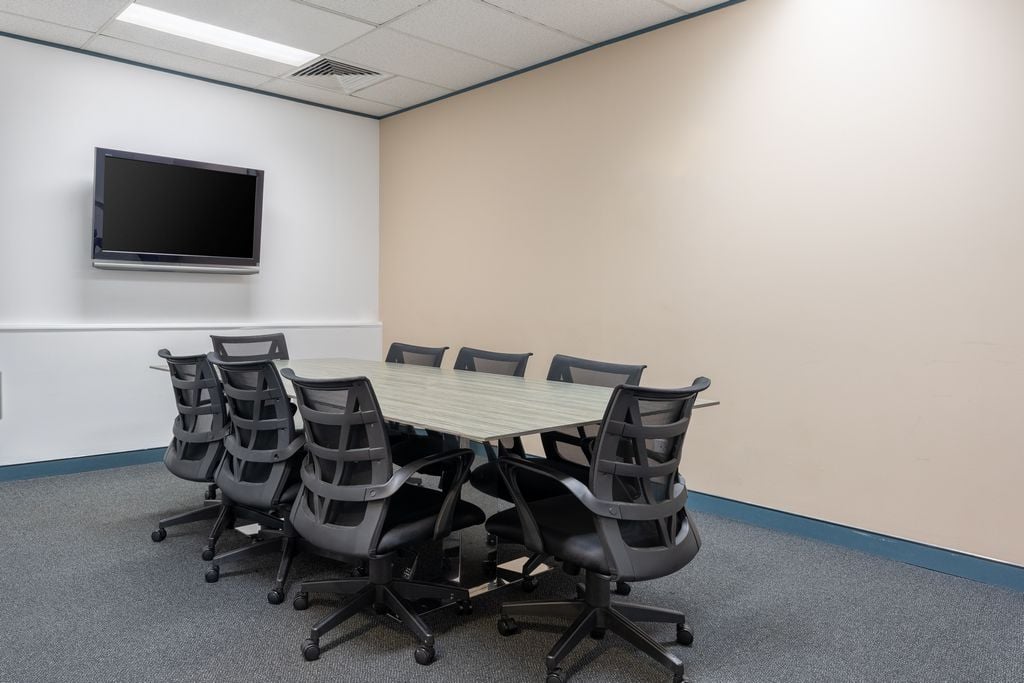 3774686