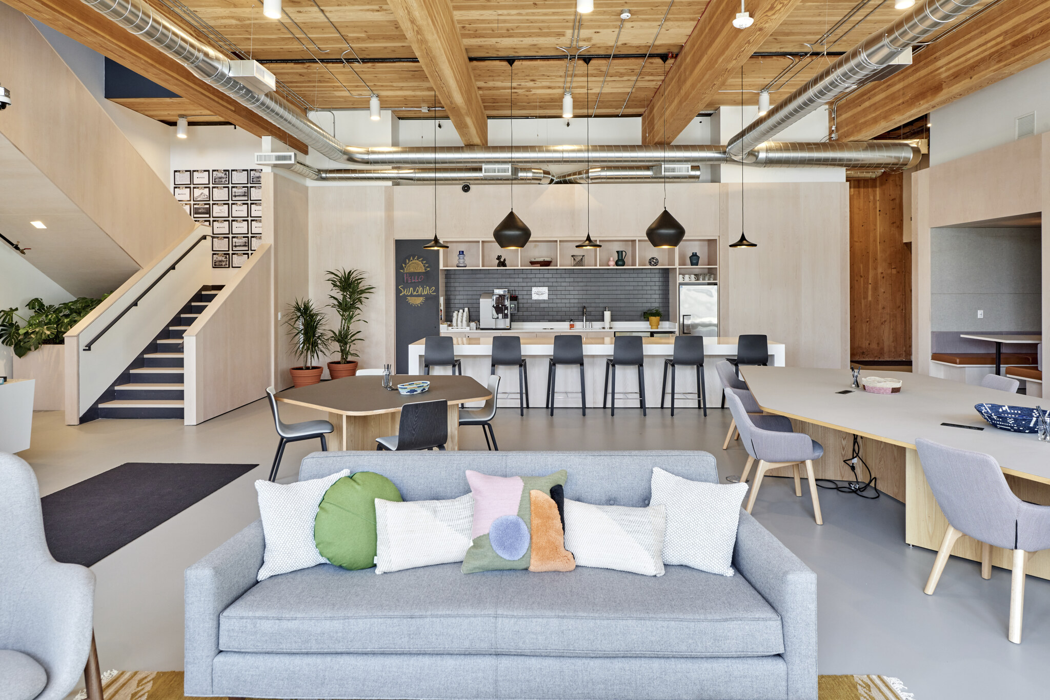 3806941