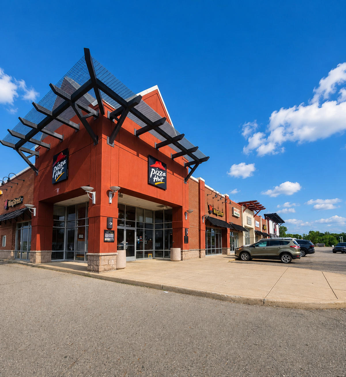 6450 100Th St Southeast, Caledonia, MI 49316