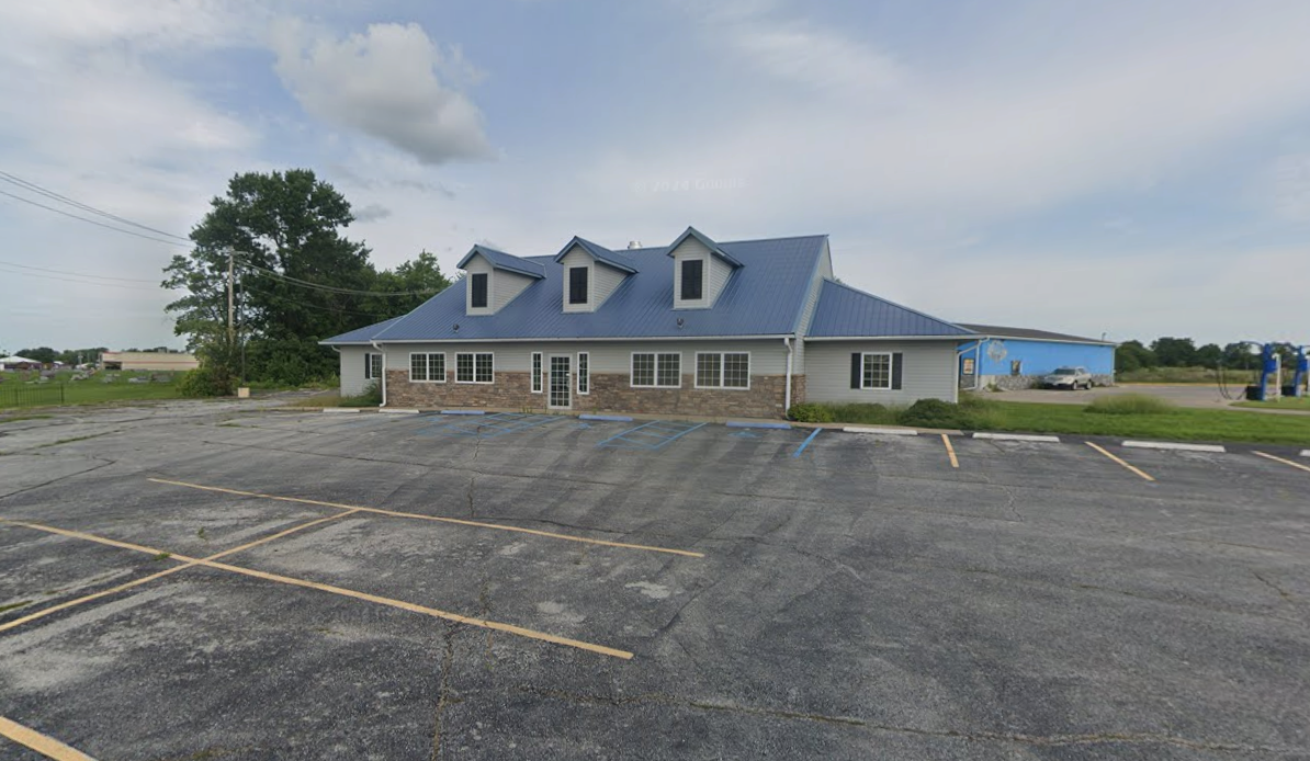 102 Sharry St, Bowling Green, MO