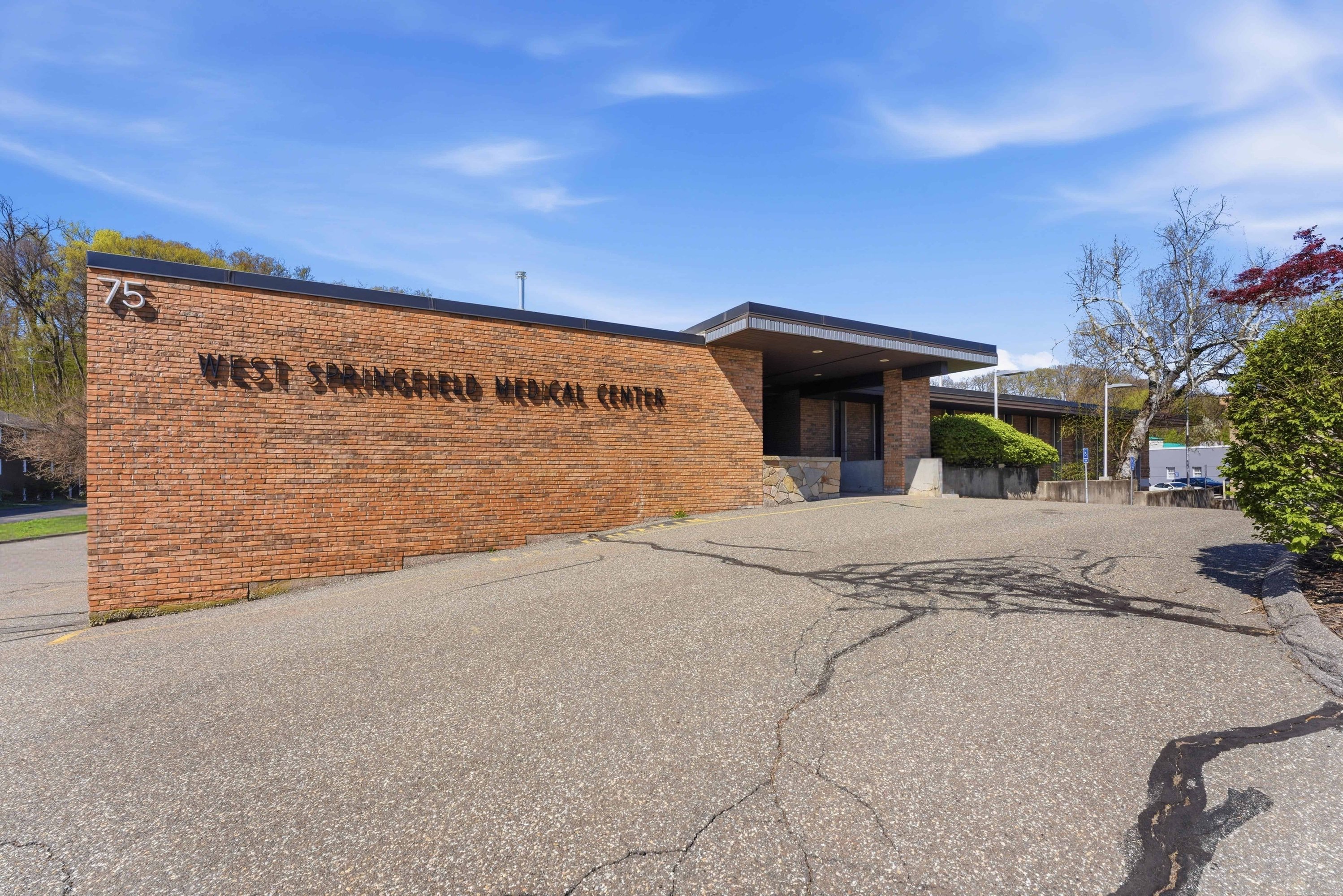 75 Van Deene Ave, West Springfield, MA 01089