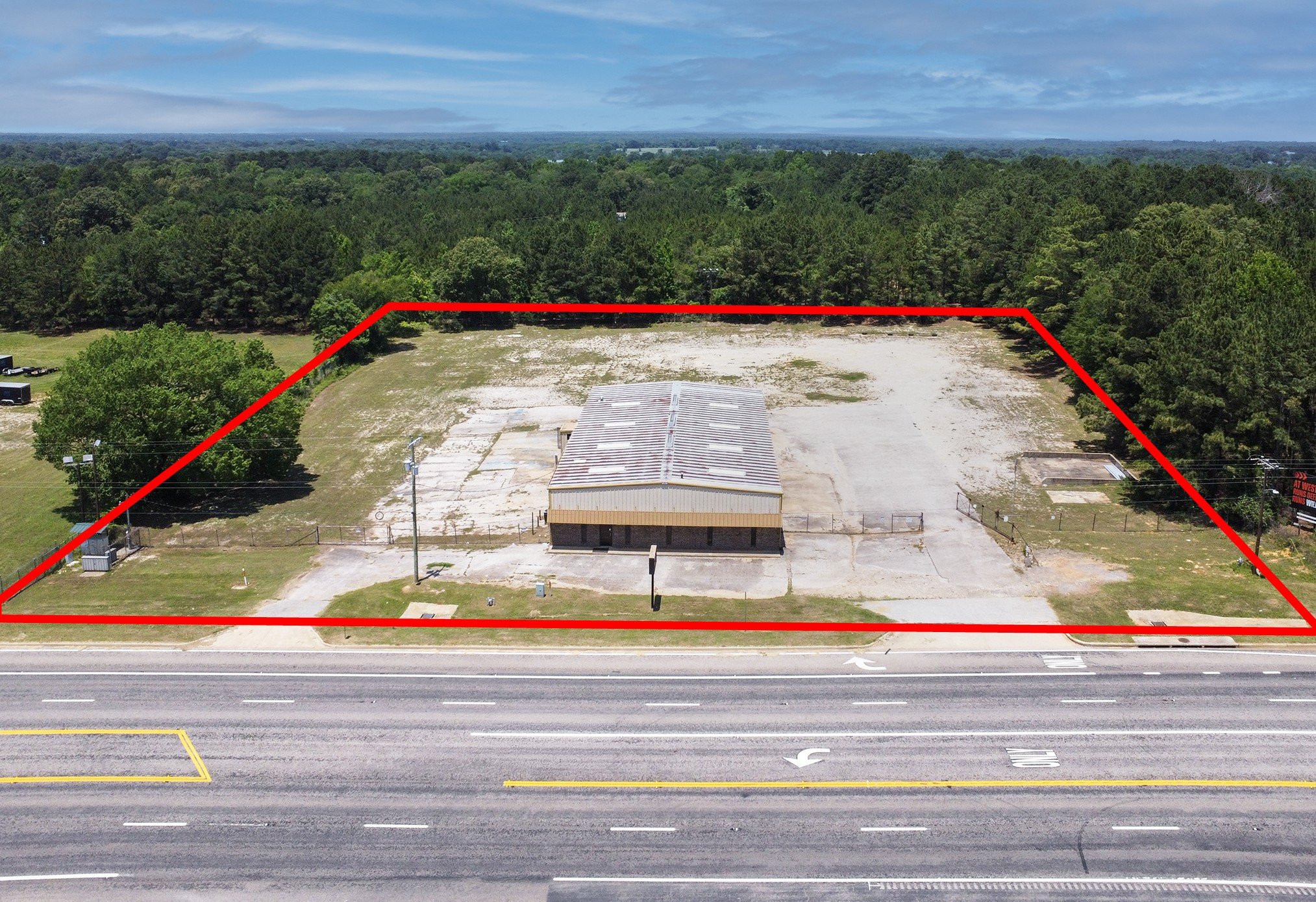 5315 W Oak St, Palestine, TX 75801