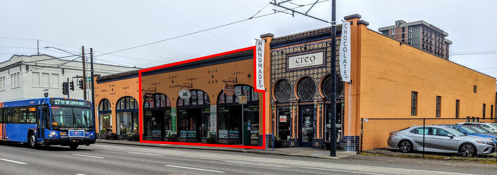 122 Northeast Broadway, Portland, OR 97232