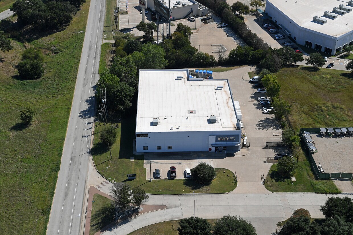 4924 Cambridge Rd, Fort Worth, TX 76155