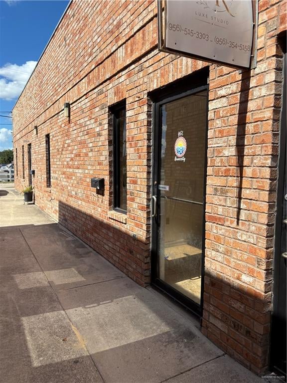 916 W Nolana Loop, Pharr, TX 78577