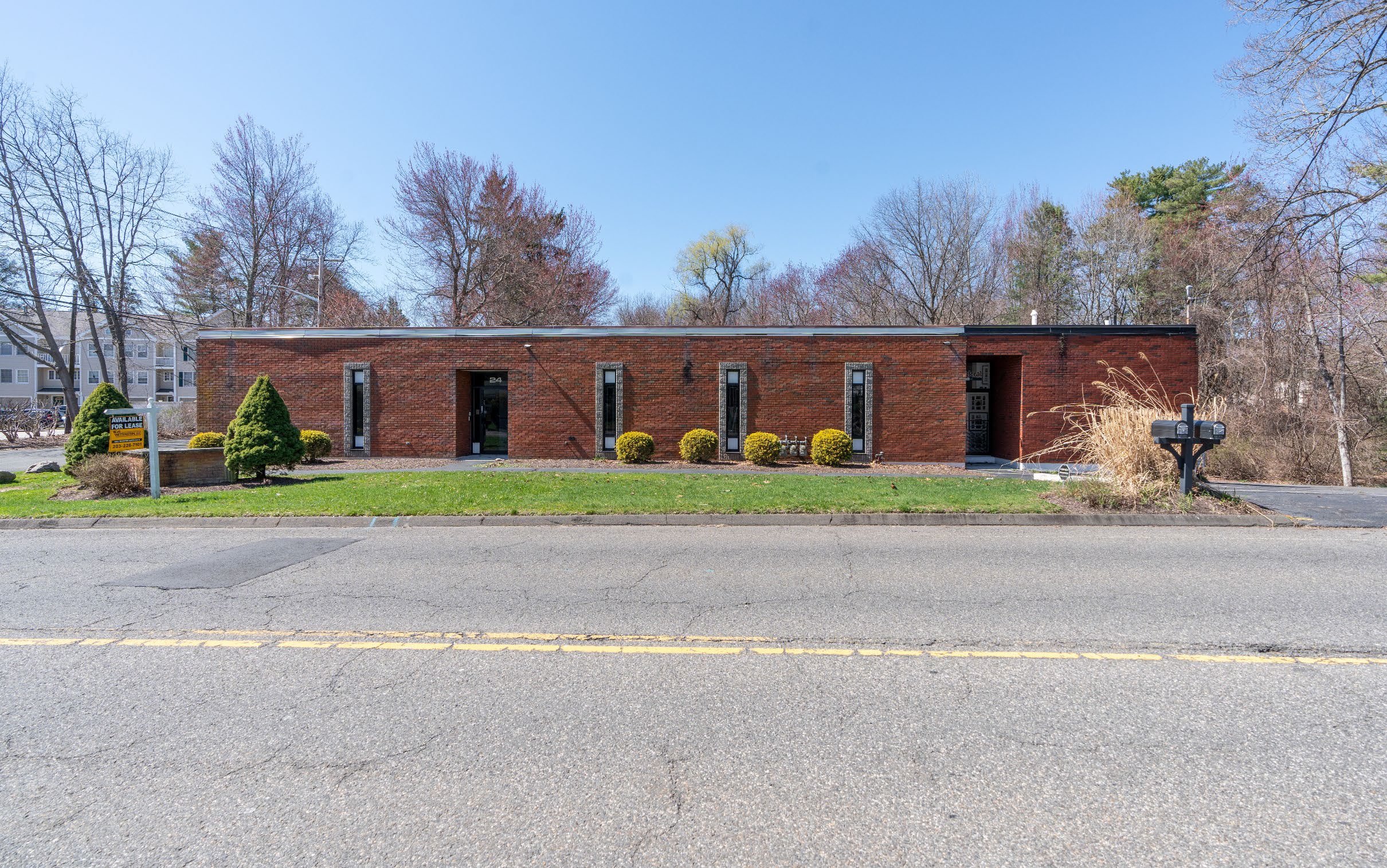 24 Sodom Ln, Derby, CT 06418