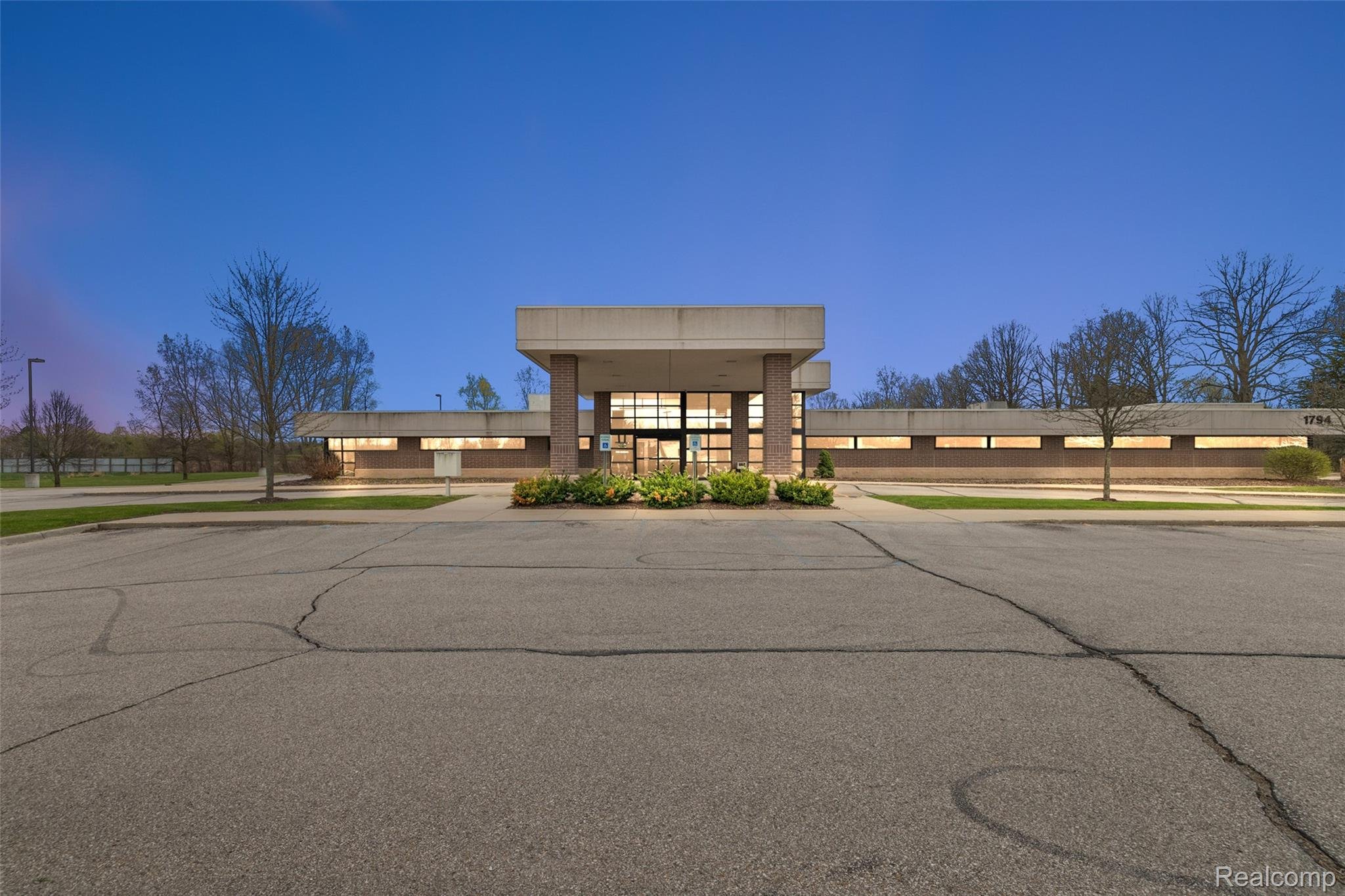 1794 N Lapeer Rd,Unit A, Lapeer, MI 48446