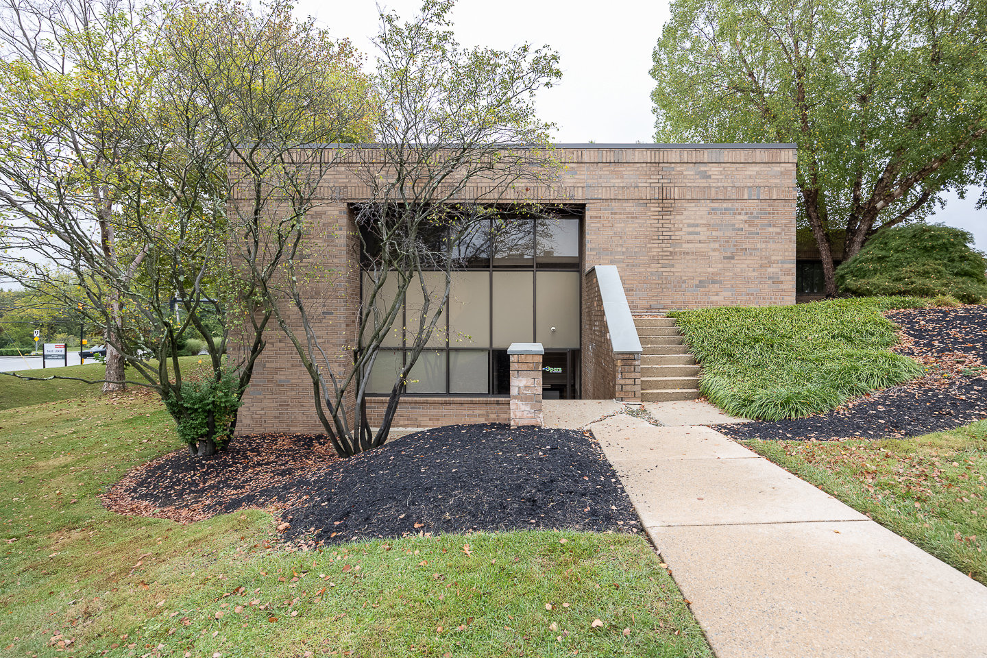 728 Springdale Dr, Exton, PA 19341