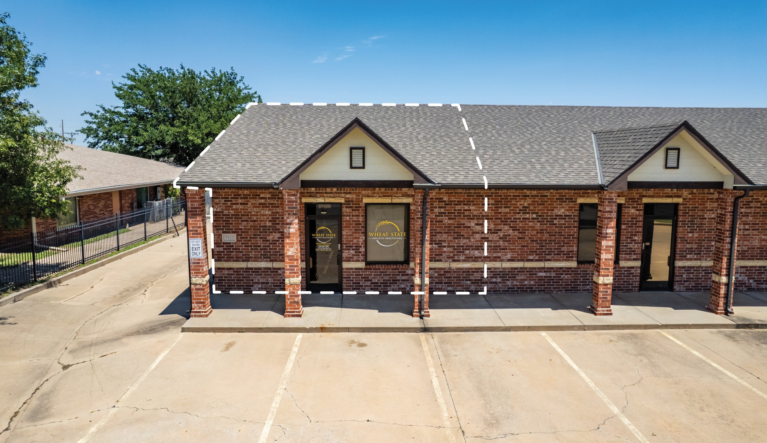 1822 South Longfellow Cir, Wichita, KS 67207