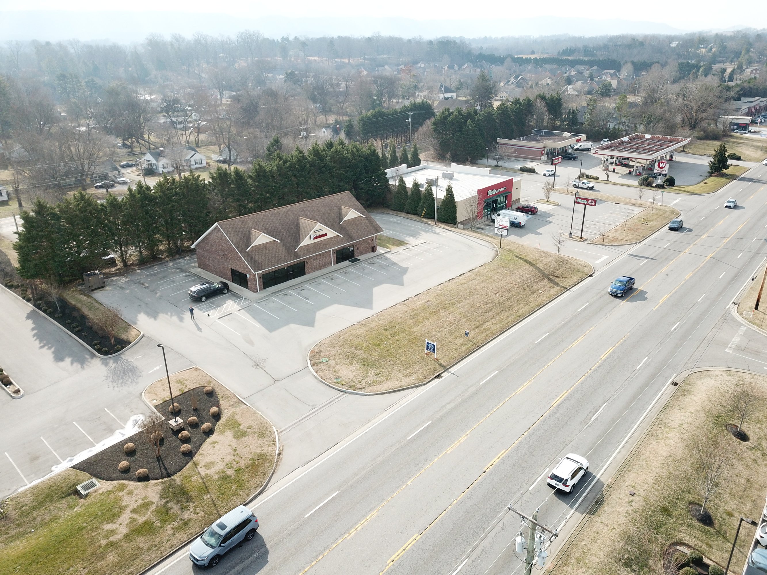 1906 West Broadway Ave, Maryville, TN 37801