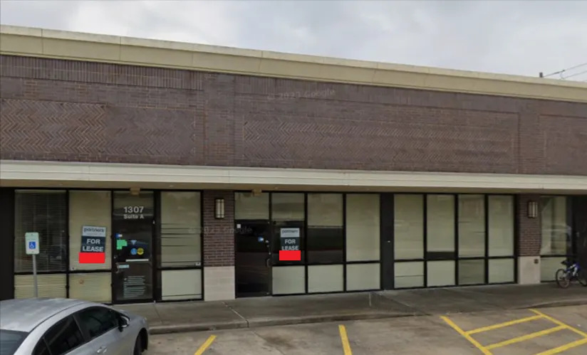 1307 W Fairmont Pkwy, La Porte, TX