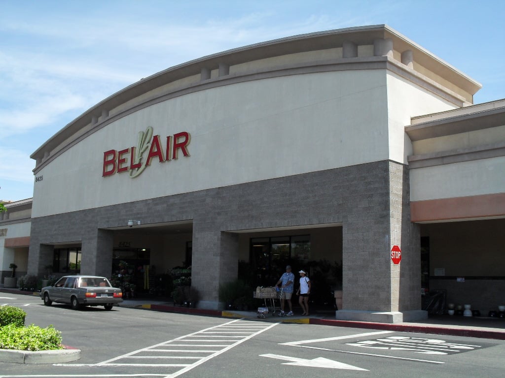 8425 Elk Grove Florin Rd, Elk Grove, CA 95624