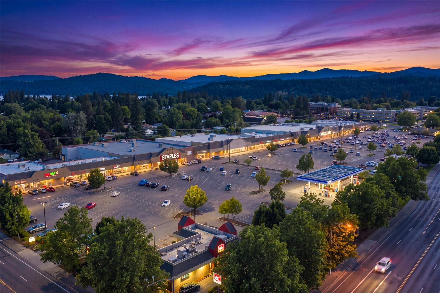 220 West Ironwood Dr, Coeur d Alene, ID 83814