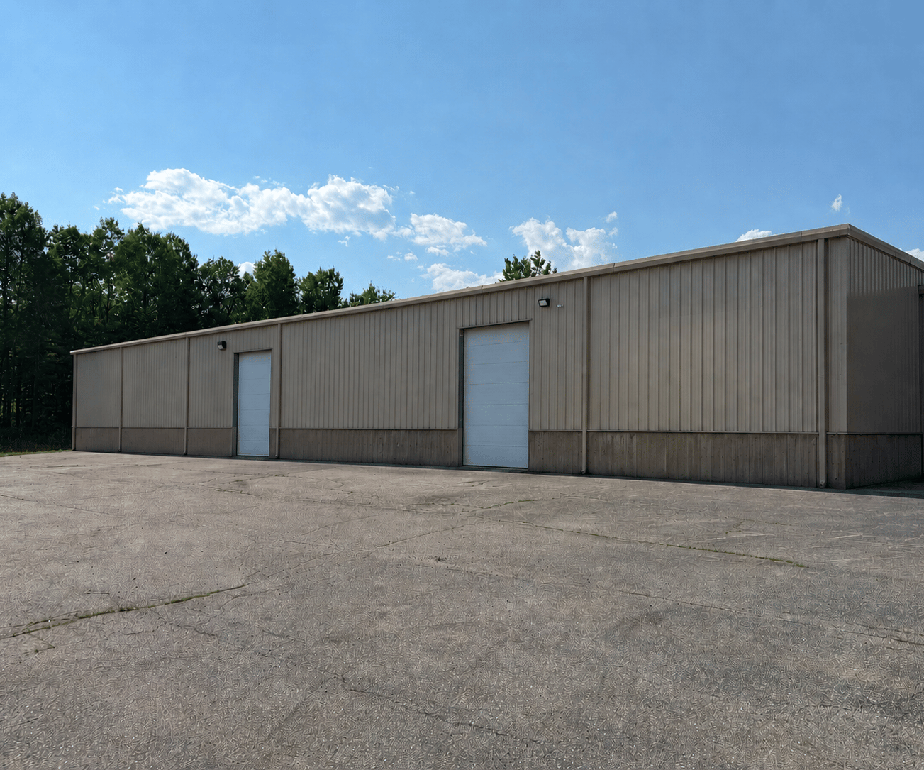 978 Southampton Rd, Westfield, MA 01085