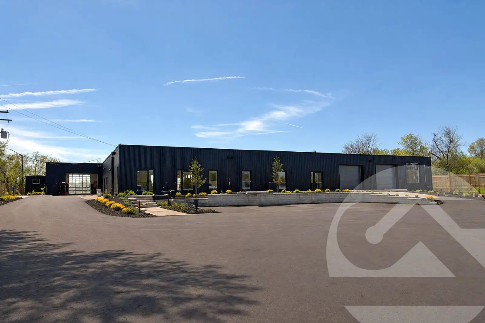 8070 N Territorial Rd, Plymouth, MI 48170